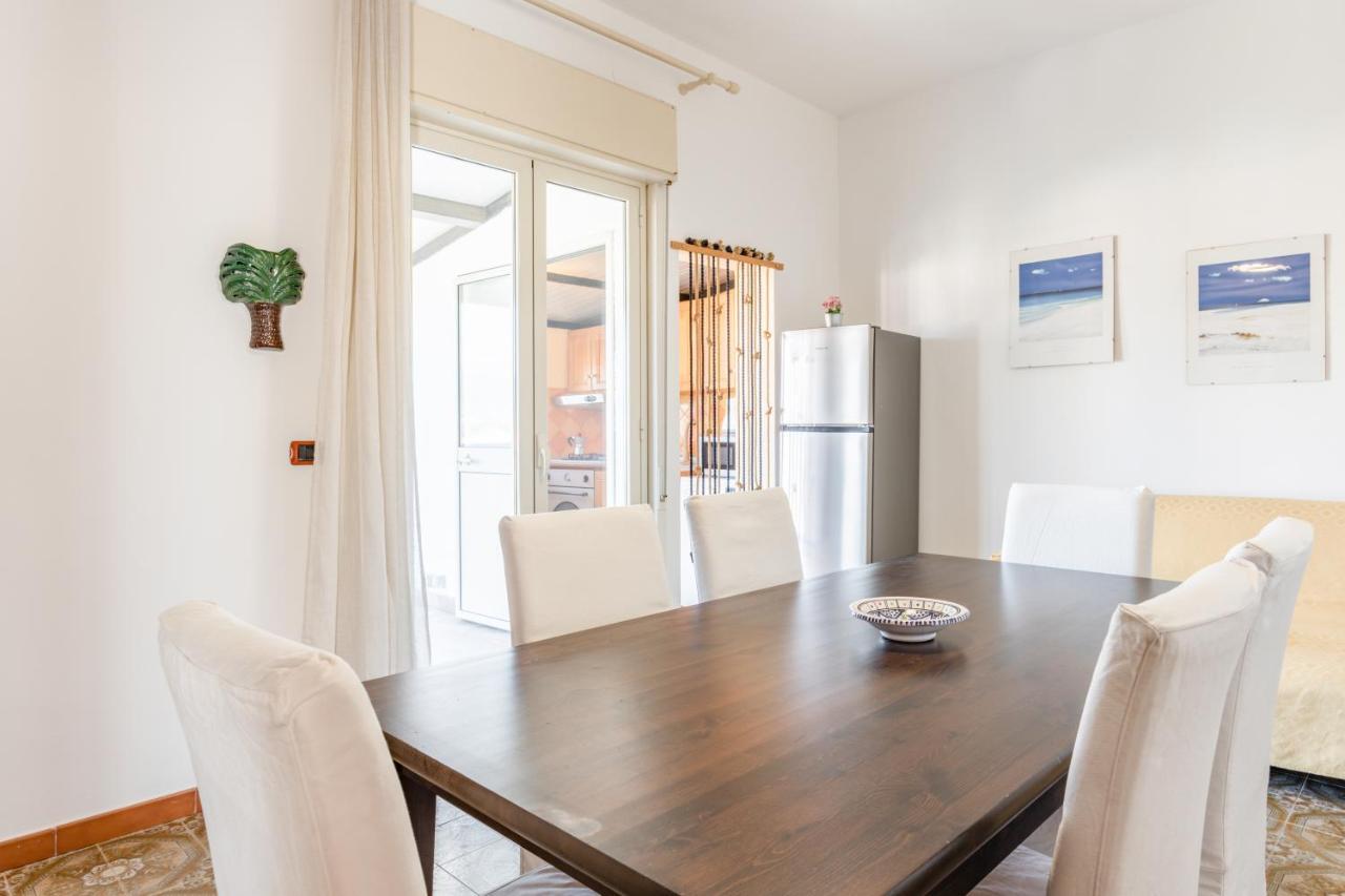 Giardini Naxos Apartment With Terrace Near The Sea Bagian luar foto